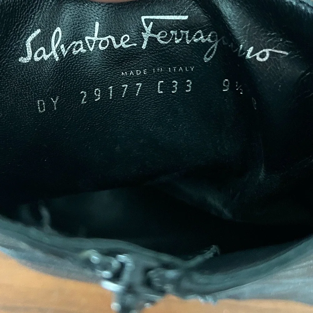 Salvatore Ferragamo Leather Zip Ankle Boots Black‎ Block Heel Women's Size 9.5 B